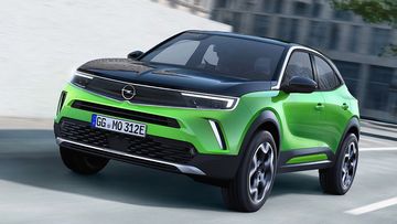 Opel Mokka: con un aspetto fiducioso, si sposta al terzo posto.