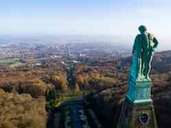 Kassel è l'unica grande città dell'Assia settentrionale e la terza città più grande dell'Assia dopo Francoforte sul Meno e Wiesbaden. Secondo l'Ufficio statistico dell'Assia, Kassel ha una popolazione di 200.406 abitanti al 31 dicembre 2021. Kassel è l'unica grande città dell'Assia settentrionale e la terza città più grande dell'Assia dopo Francoforte sul Meno e Wiesbaden. Secondo l'Ufficio statistico dell'Assia, Kassel ha una popolazione di 200.406 abitanti al 31 dicembre 2021.