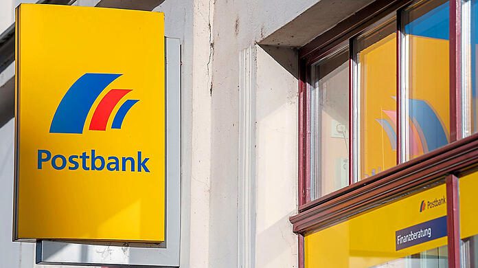 Ci sono ancora circa 550 filiali Postbank. In futuro la comunicazione con i clienti si sposterà su Internet. (immagine dell'icona) Ci sono ancora circa 550 filiali Postbank. In futuro la comunicazione con i clienti si sposterà su Internet. (immagine dell'icona)