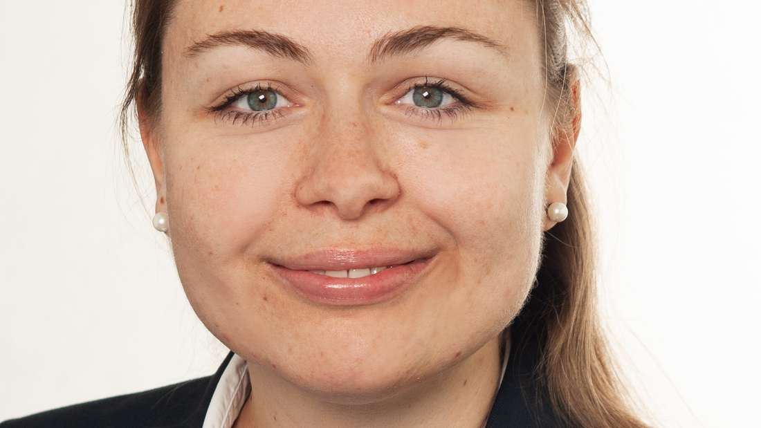 Anna Hope dell'Università di Kassel