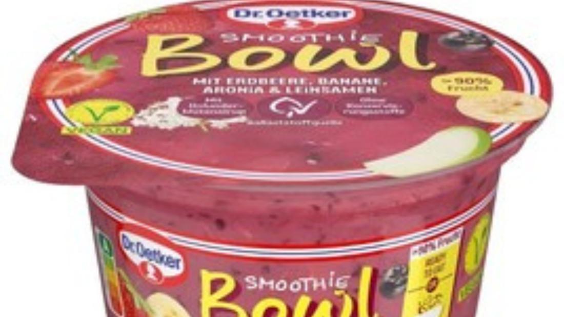Puoi vedere il prodotto “Smoothie Bowl con fragole, banana, aronia e semi di lino” del Dr. Oetker nella sua versione da 200g.