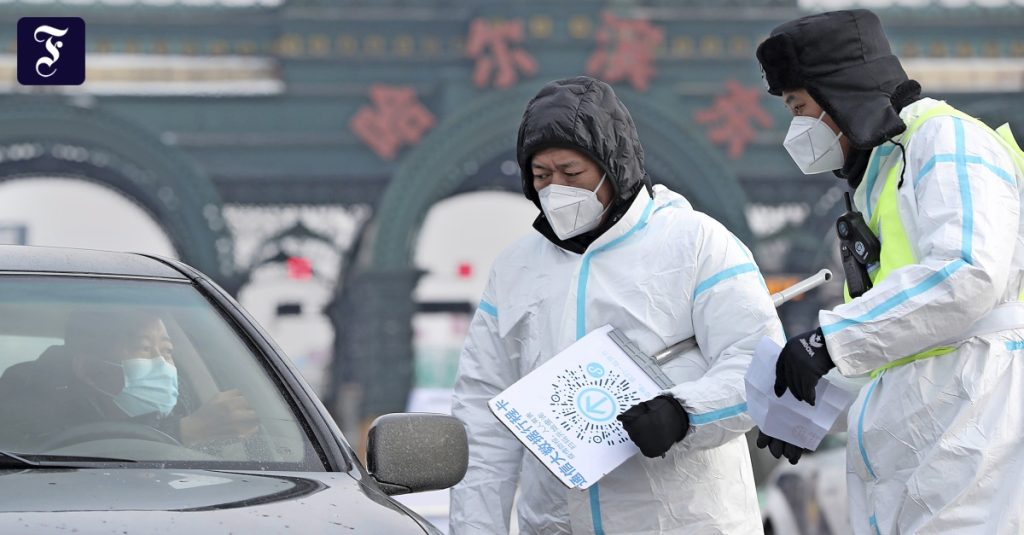 Perché gli stranieri lasciano la Cina in tempi di epidemia?