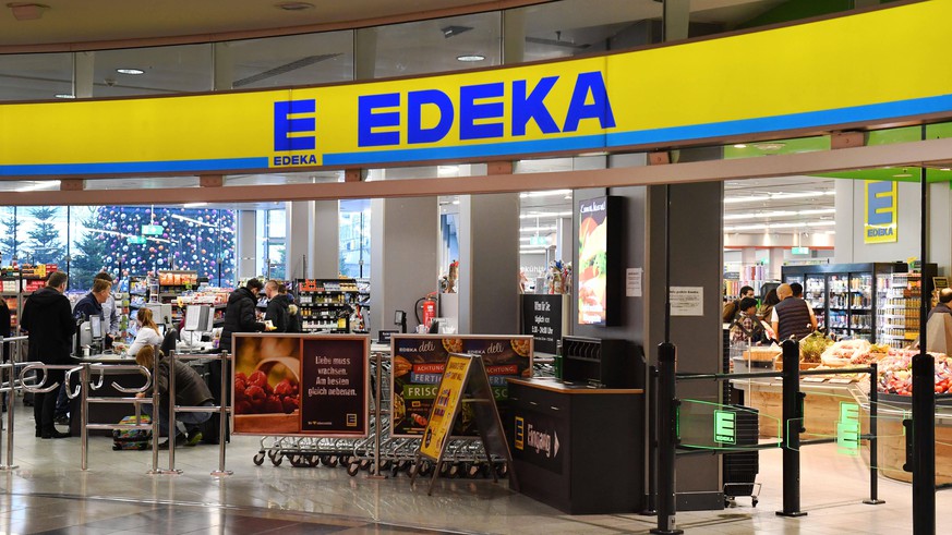 Edeka minaccia il prossimo vuoto sugli scaffali dei supermercati: i produttori avvertono di controversie legali