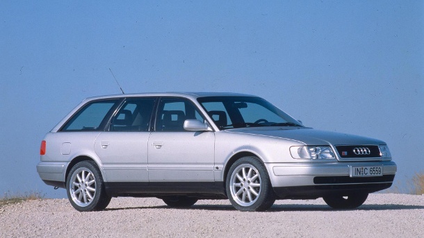 L'Audi S4 V8 Quattro è stata costruita fino al 1994. (Fonte: Archivi Audi AG / dpa-tmn)