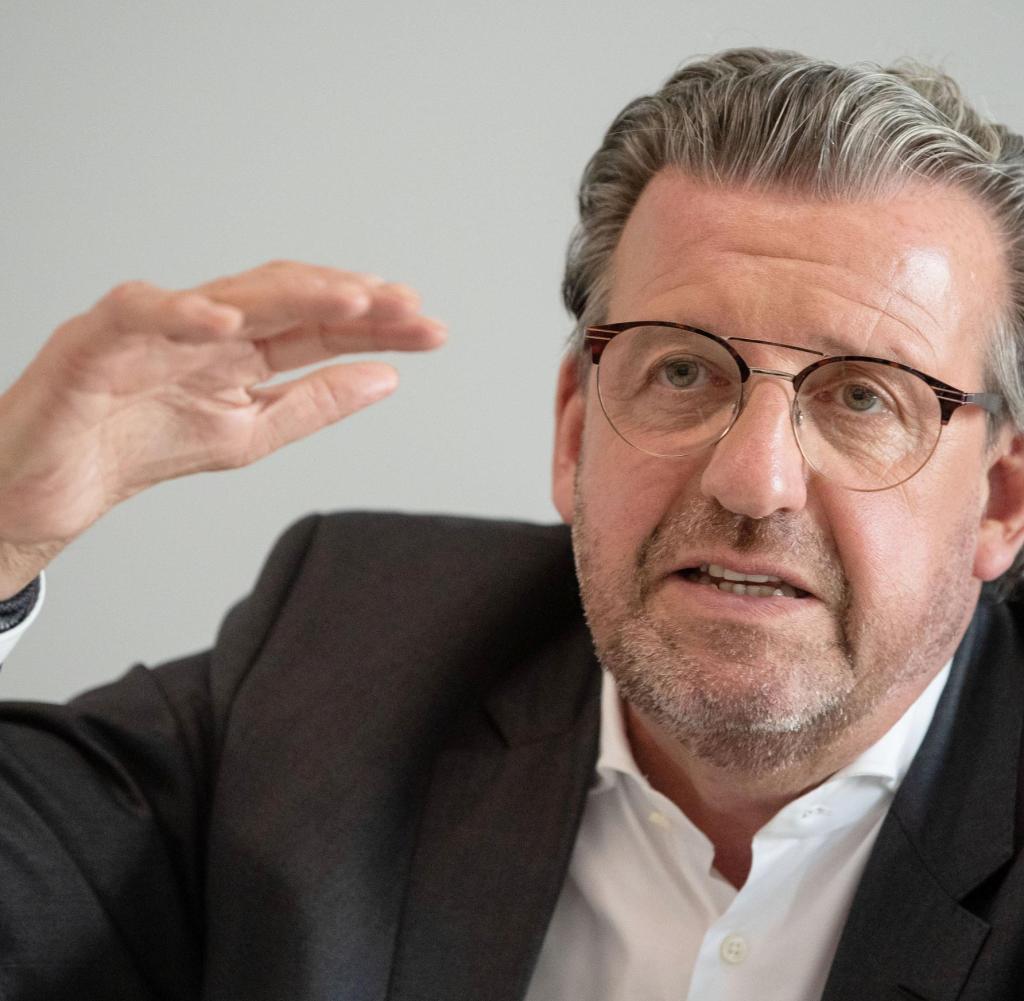 Stefan Wolff, presidente di General Metal e presidente del fornitore di automobili ElringKlinger, anticipa tempi difficili.