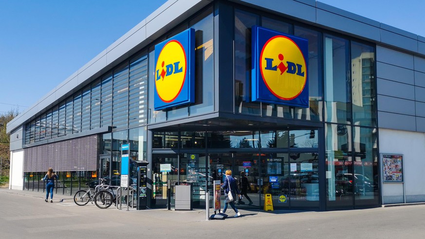 Lidl sta aumentando drasticamente i prezzi e rompendo le vecchie tradizioni