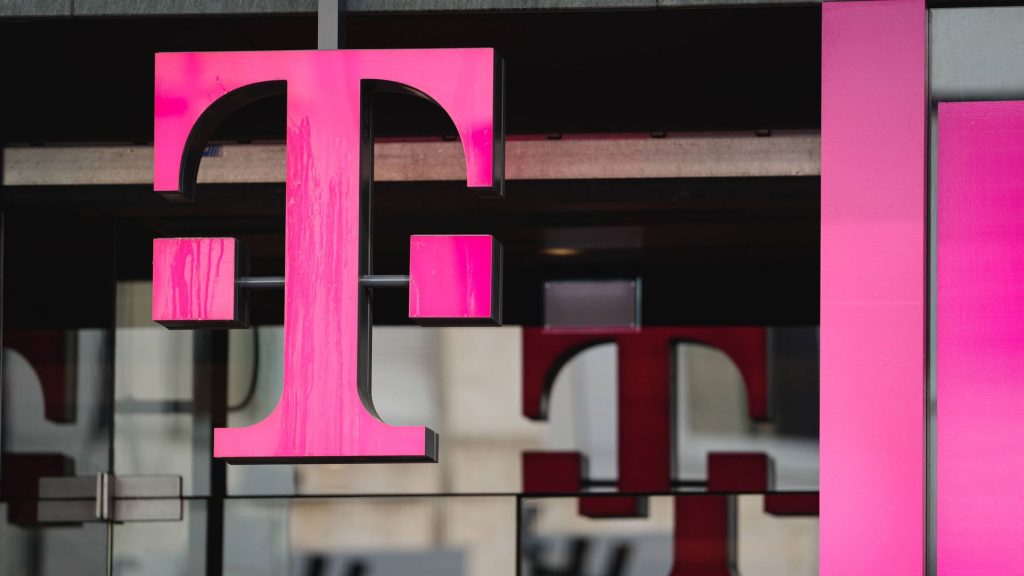 Affare miliardario: T-Mobile sta inghiottendo i concorrenti