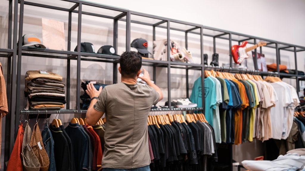 Il famoso rivenditore ha cessato l’attività: ora i clienti devono pensarci