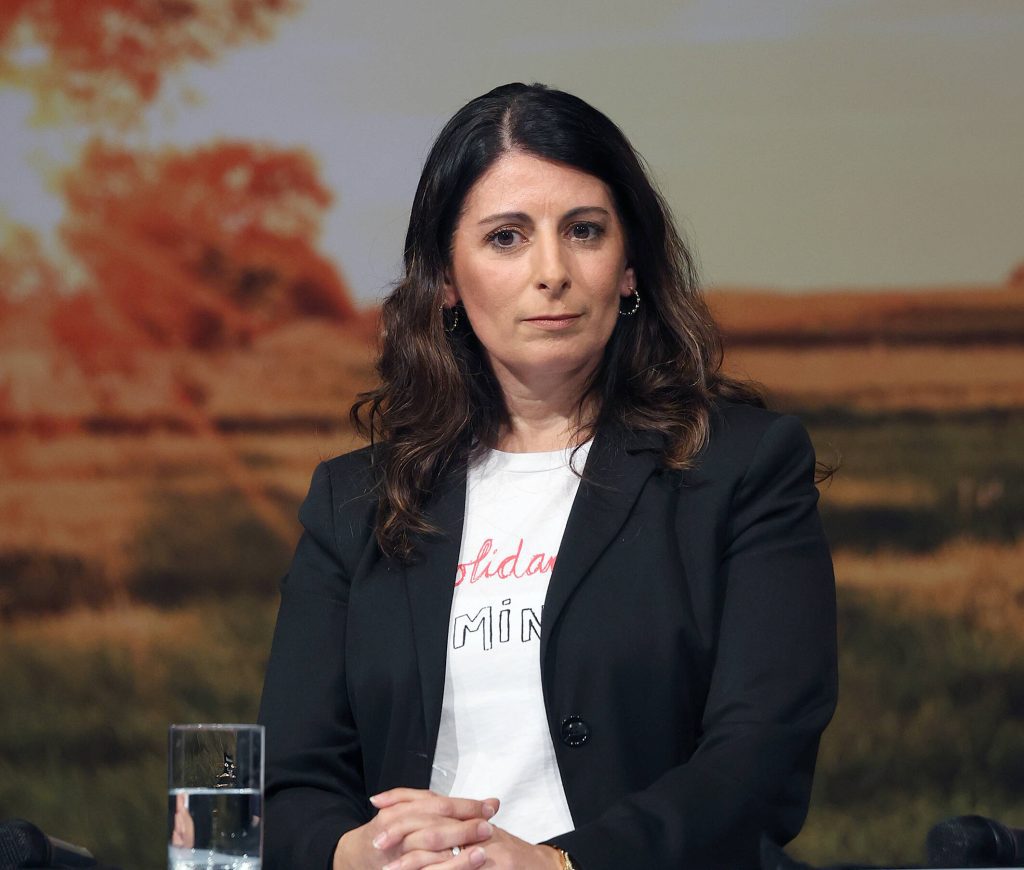 Il presidente del Volkswagen Works Council mette in guardia dagli “esplosivi sociali” dell’intelligenza artificiale