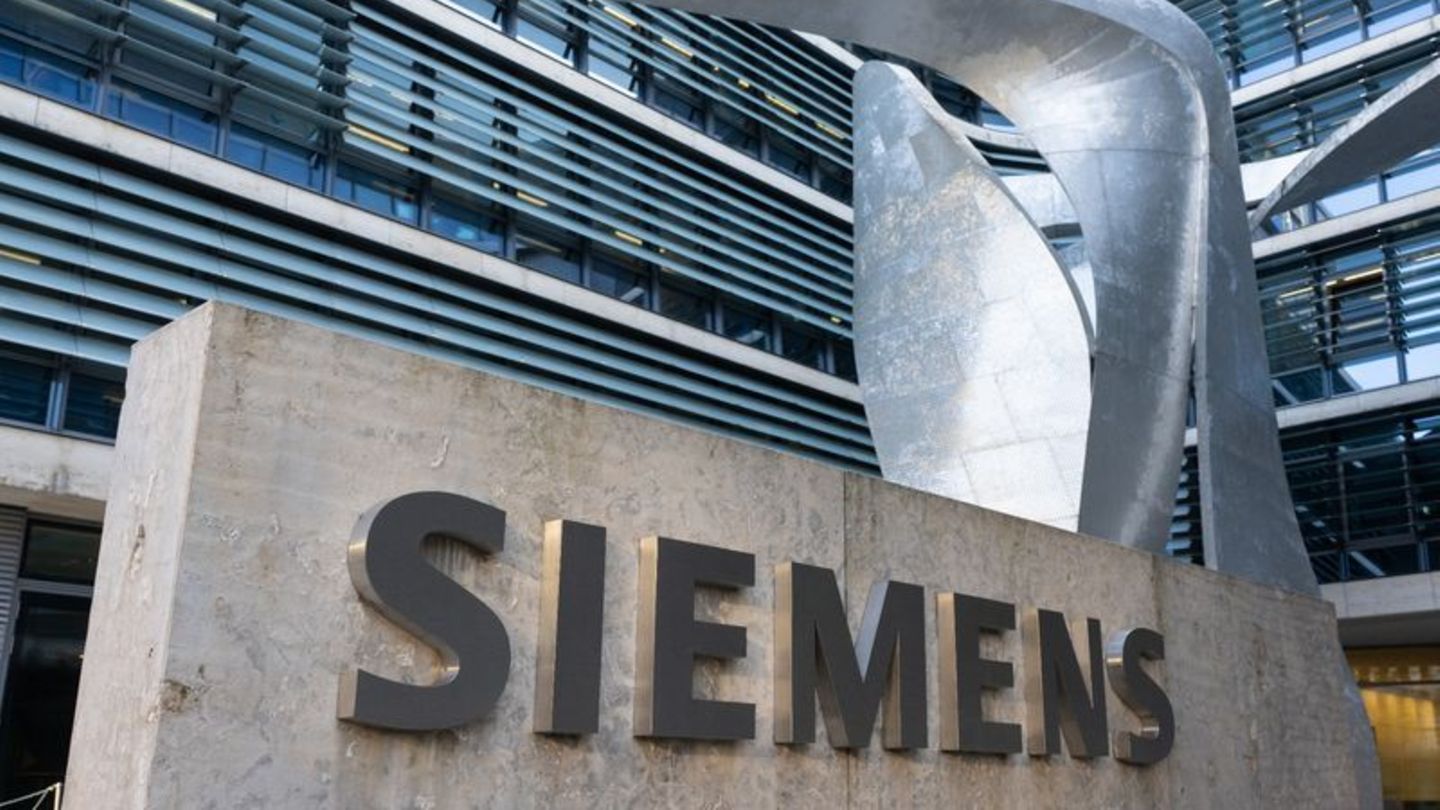 Azienda: Siemens vuole investire miliardi in Asia, Stati Uniti ed Europa