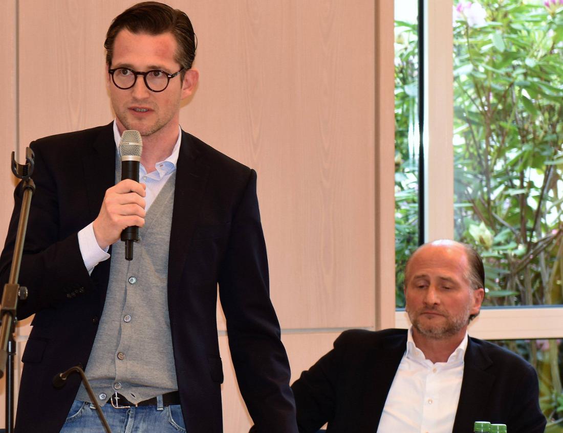 Ralph e D.  Götz Kaltheuner (a destra) gestisce l'azienda di famiglia Pühl.  Si stanno concentrando sempre più sulla sostenibilità.