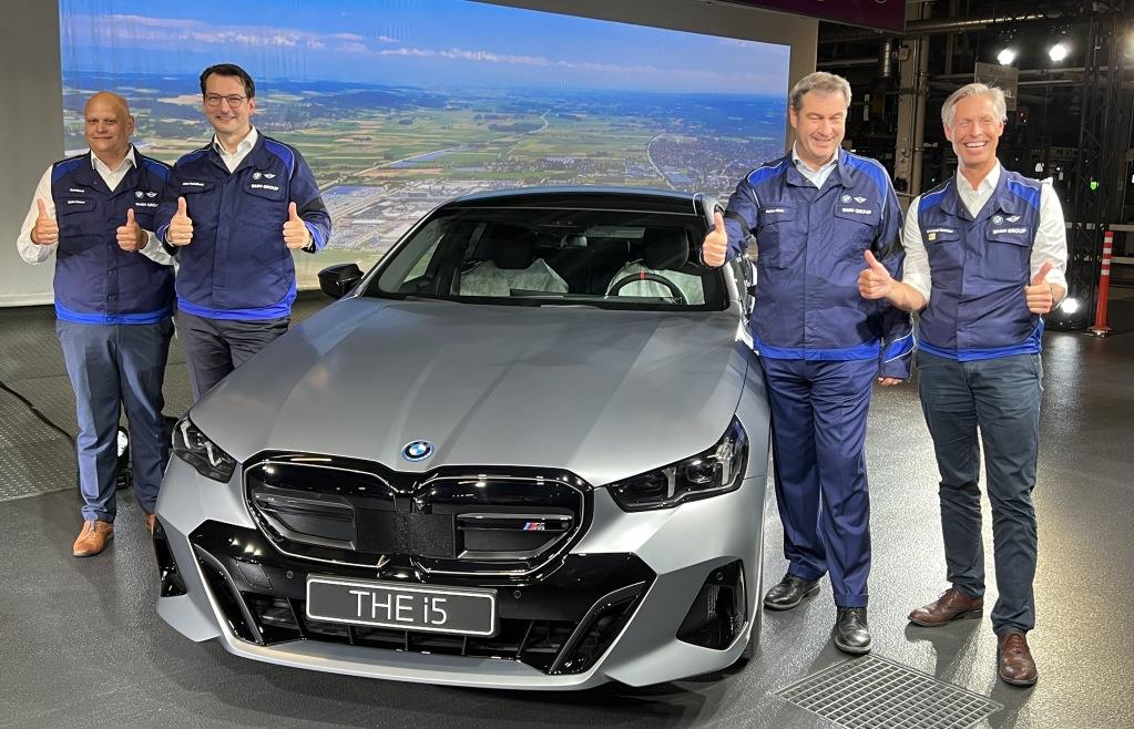 L'ottava generazione della BMW Serie 5 inizia a Dingolfing