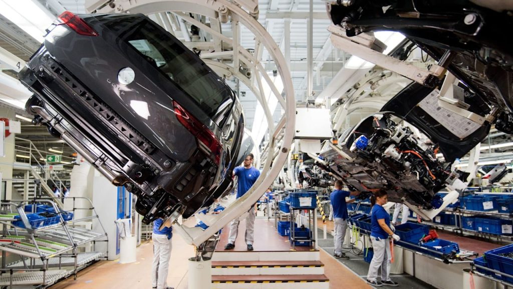 Volkswagen: l’interruzione della rete paralizza la produzione  Politica