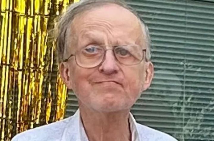 I dipendenti vengono ingannati incautamente quando vanno in pensione dopo 42 anni in azienda e i colleghi intervengono