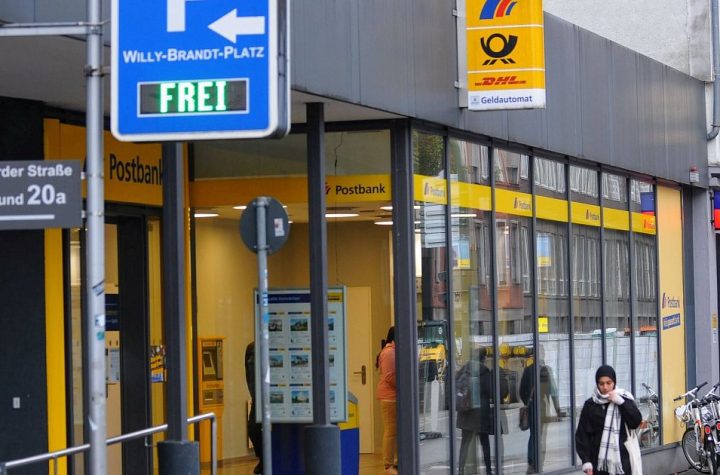 Conto bloccato, appartamento cancellato: un abitante di Bielefeld soffre di un incubo causato dal caos della Postbank