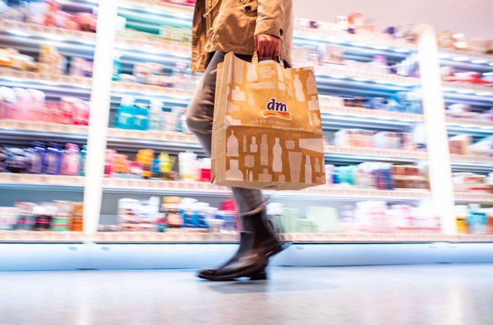 La catena di farmacie DM investe molto: tutte le filiali sono nuove!  |  Notizia