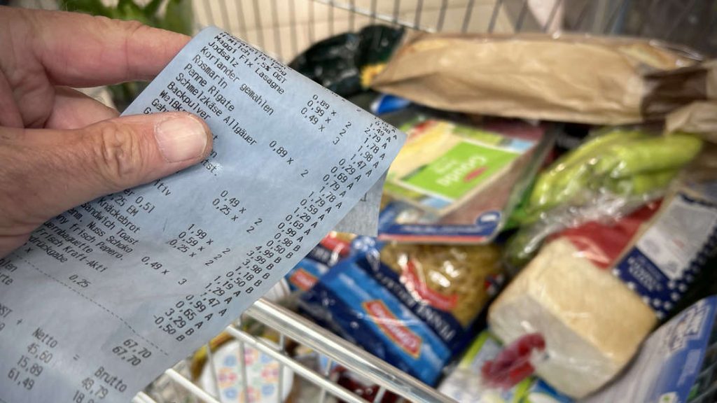 L'ex cassiere consiglia vivamente di controllare le ricevute, soprattutto il lunedì