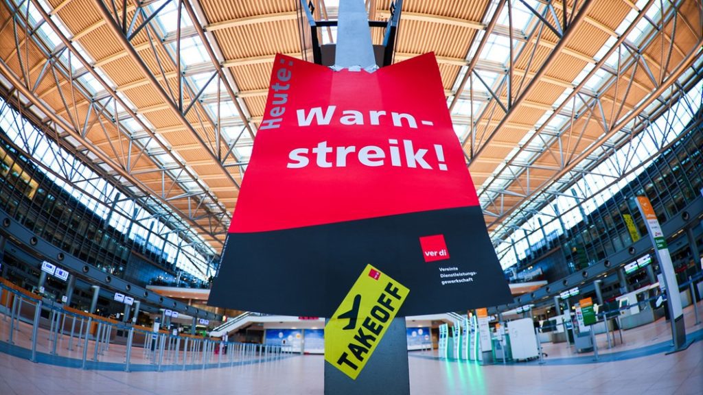 Aeroporto di Amburgo: oggi uno sciopero di avvertimento colpisce i voli Lufthansa  NDR.de - Notizie