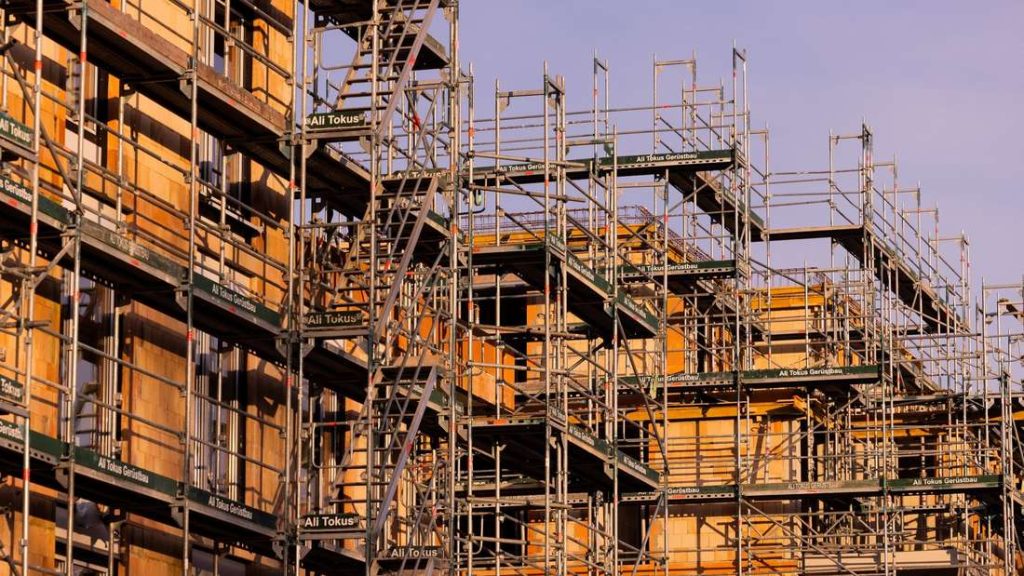 Una grande società immobiliare tedesca va in bancarotta: una svolta nel settore edile