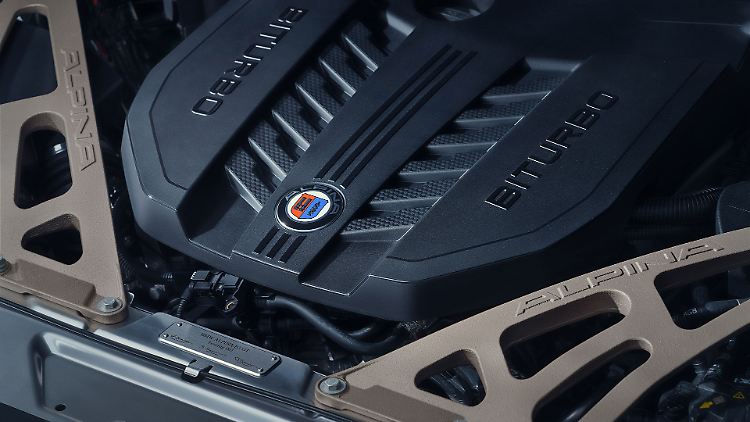 Anche il rinforzo del montante è ora realizzato in Oro Tecnico. Tutti i B3 ora ne offrono uno, mentre il metallo di rinforzo era precedentemente riservato al B4.